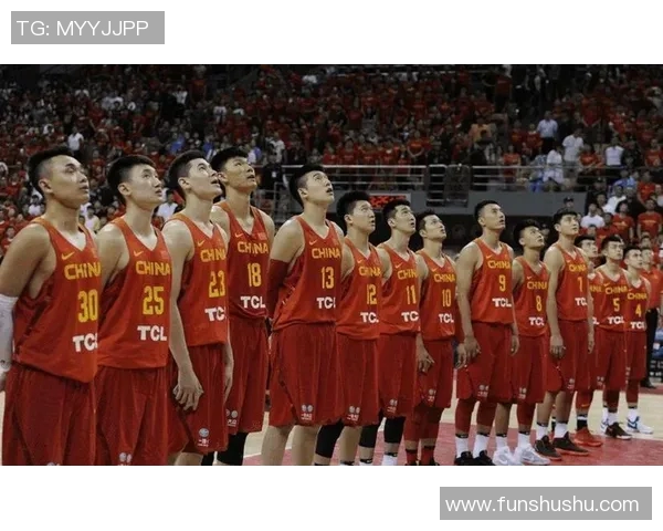 足球明星与雷霆队实力对比谁更强大引发球迷热议 足球明星与雷霆队实力对比谁更强大引发球迷热议